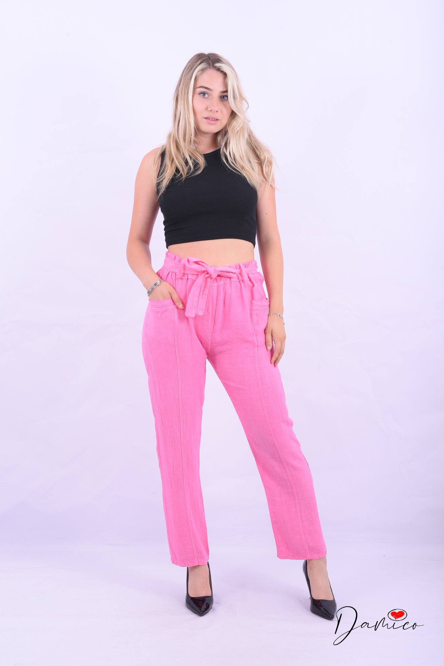 Pantalone con tasche